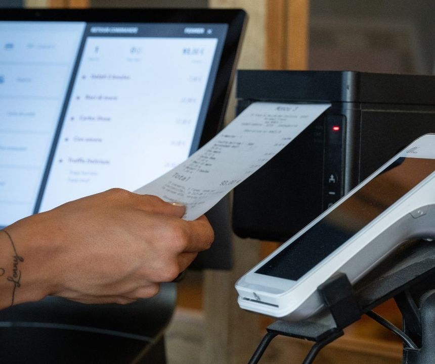 Caisse connectée et monnayeur automatique : modernisez votre point de vente